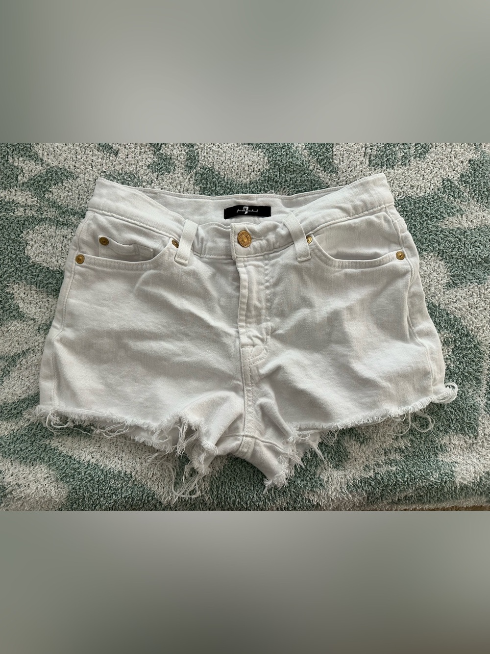 7 For All Mankind White Denim Cut Off Shorts 25 Raw Frayed Hem 25